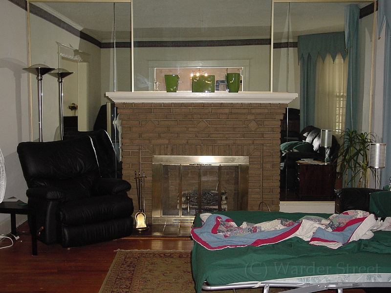 Living Room 1.jpg